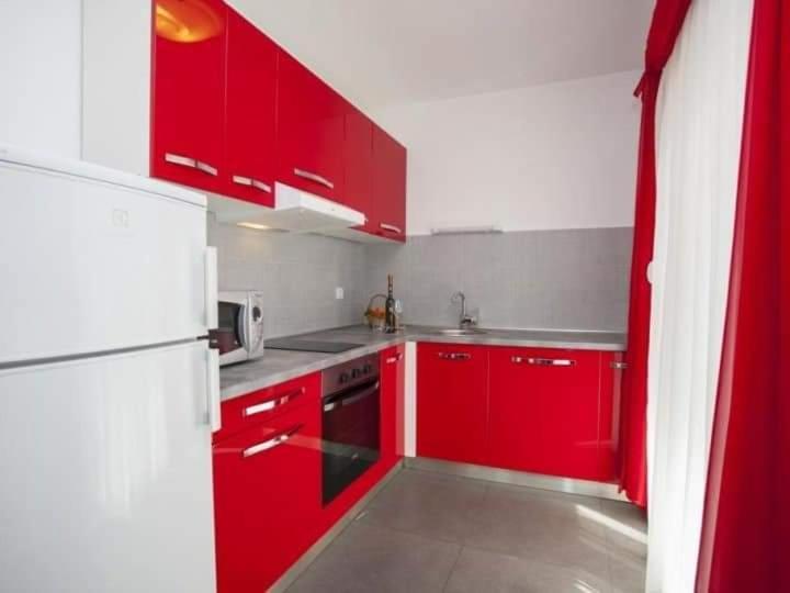 Apartman Tony Makarska Exteriör bild