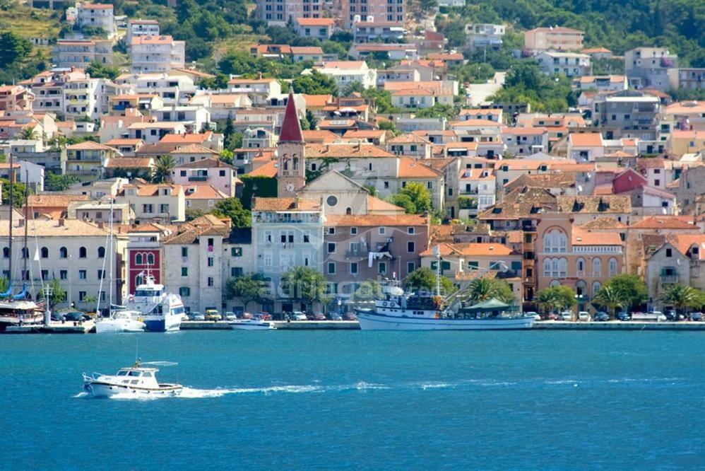 Apartman Tony Makarska Exteriör bild